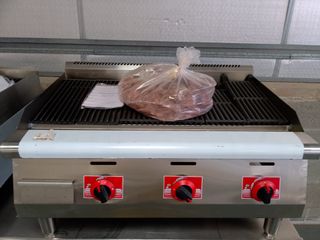 BARBACOA A GAS PUEDRA VOLCANICA INDUSTRIAL