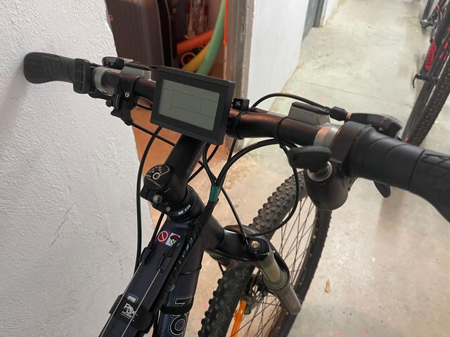 EBIKE - BICICLETA ALUMNIO ROCKRIDER 8.2