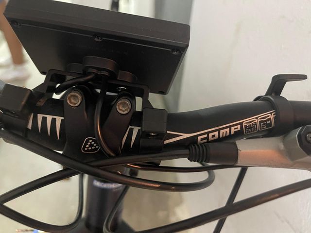 EBIKE - BICICLETA ALUMNIO ROCKRIDER 8.2