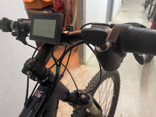 EBIKE - BICICLETA ALUMNIO ROCKRIDER 8.2