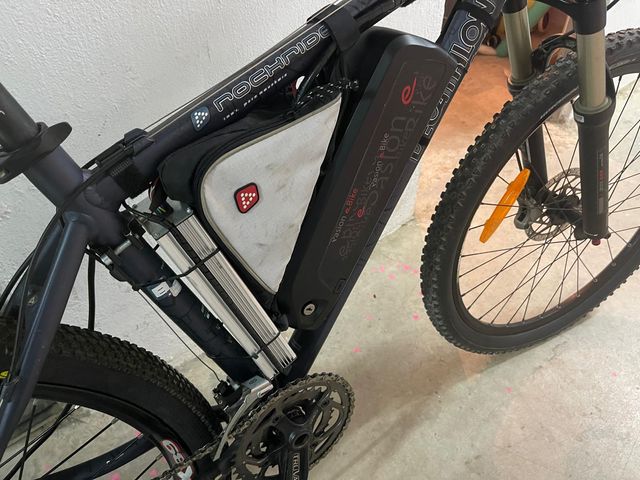 EBIKE - BICICLETA ALUMNIO ROCKRIDER 8.2