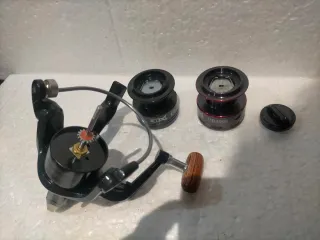 Carrete pesca HD 4000 con 2 Bobinas.