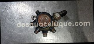 RAMPA DE INYECCION FORD MONDEO (CA2) 8584