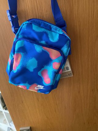 nike shoulder bag