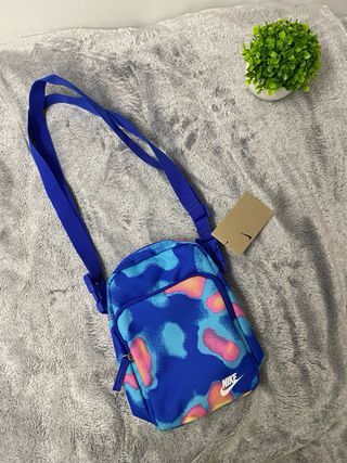 nike shoulder bag