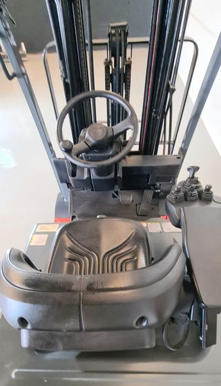 CARRETILLA ELEVADORA ELECTRICA TORO TORITO