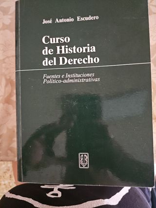 Curso de historia del derecho