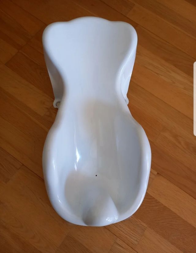 Bañera de bebé con soporte