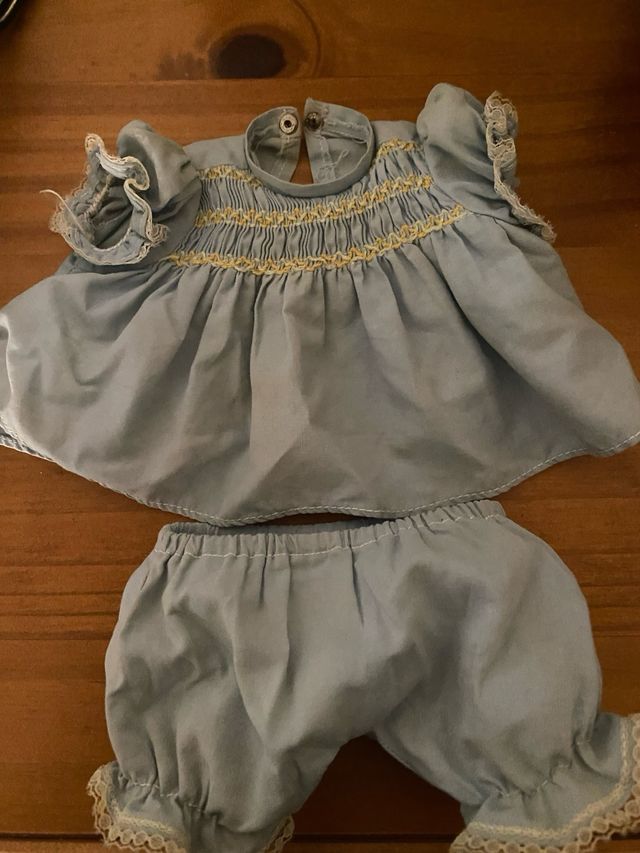 Traje de famosa muñecas