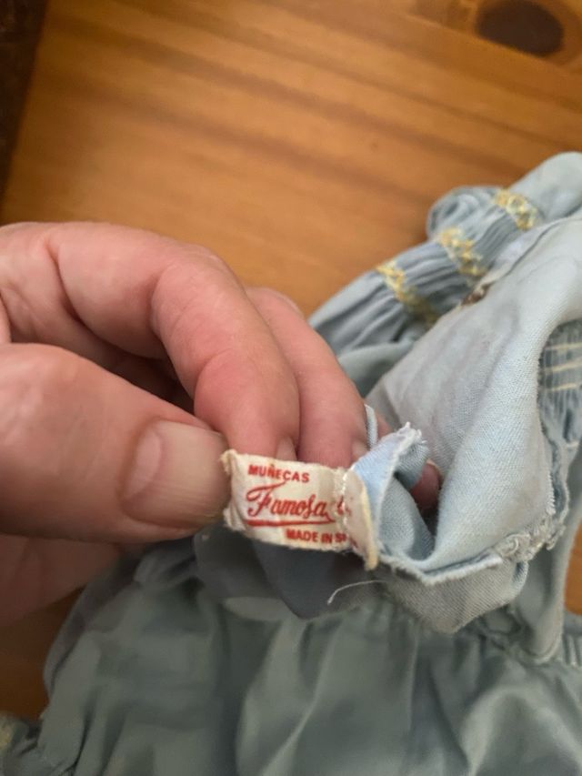 Traje de famosa muñecas