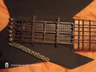 GUITARRA ELÉCTRICA. Manualidad