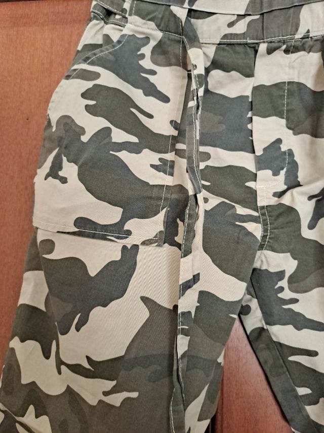 Calças mulher padrào camuflado