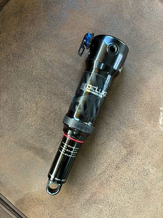 Amortiguador Rock Shox Deluxe ultimate RCT 205X60