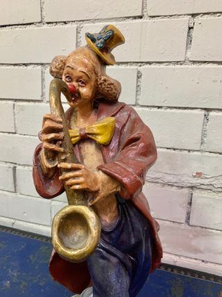 Escultura payaso de fibra de vidreo. Bonnie