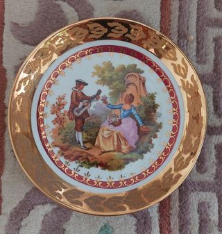 Plato Porcelana motivo clásico