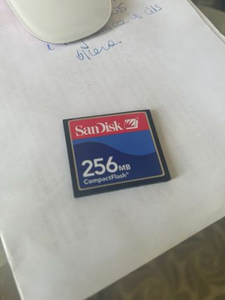 Cámara reflex digital Canon 350d