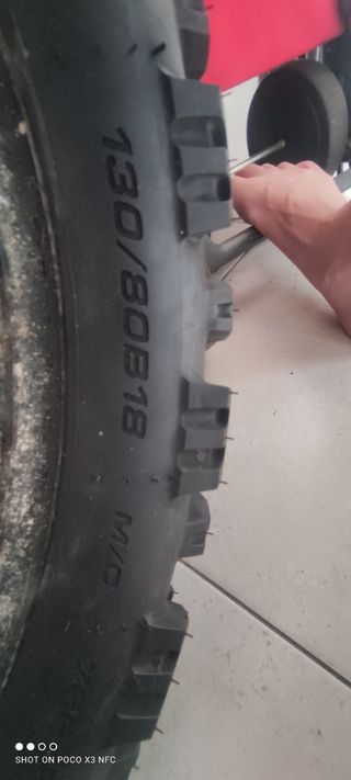 Rueda enduro E08