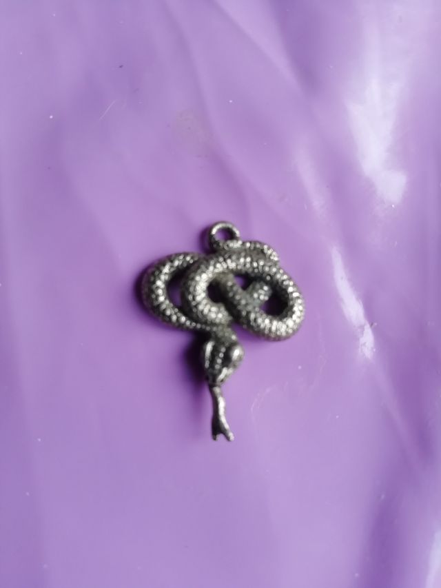 Collares y pendientes