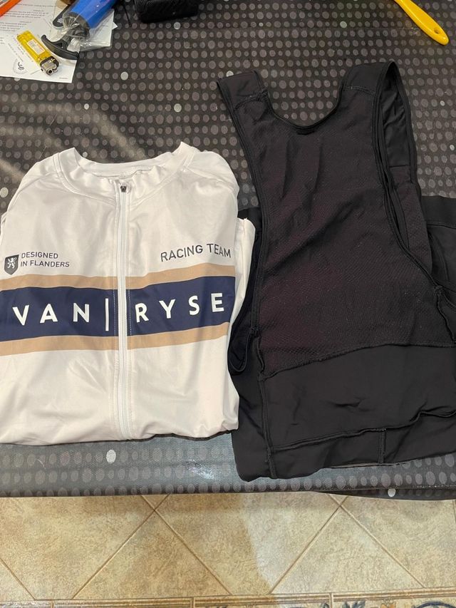 Equipación BTT + Casco