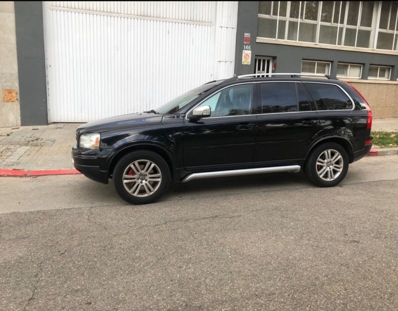 Volvo XC90 - foto 1