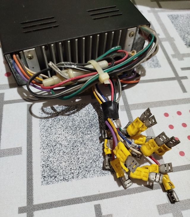 Dos Amplificadores Ecualizadores De Coche