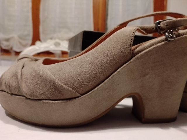 Sandali zeppa primadonna