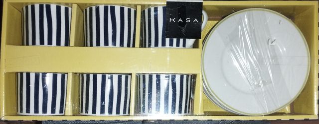 Chávenas com pires kasa