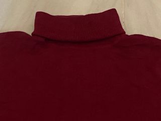 Jersey de punto burdeos de cuello vuelto L