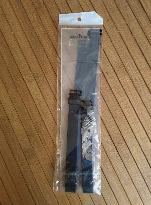 Correa para brasier moderno