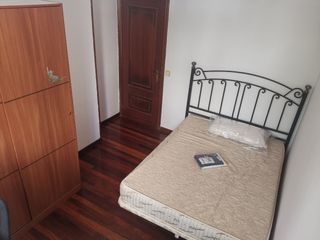 Habitación DISPONIBLE. Llamar 63610150