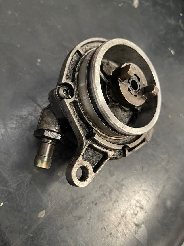 Bomba de vacio bmw e36