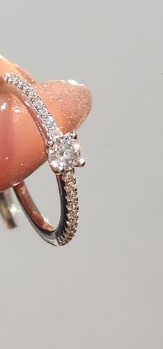 Anillo de Compromiso de Moissanica 