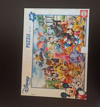 Puzzle. Disney. 1000 piezas.