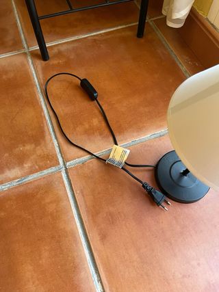 Lámpara mesita noche