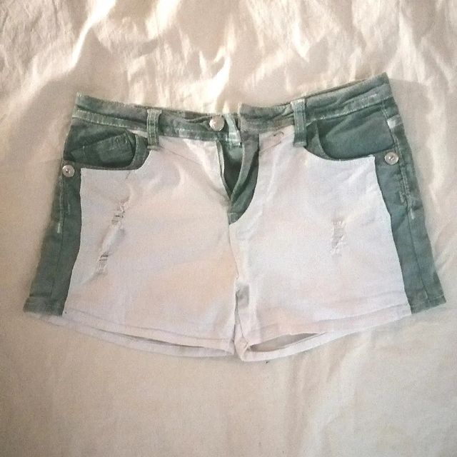 Pantalón corto único