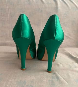 Zapatos peep toe verdes de fiesta