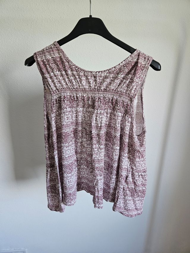 Camiseta espalda abierta