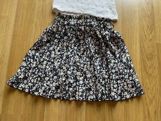 Falda plisada flores Shein T.XS