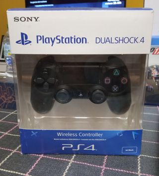 PlayStation 4 Slim 1TB
