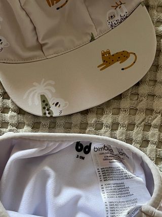 Bañador pañal + gorra UPF 50+