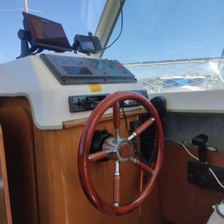 Barco de pesca Ocqueteau 715