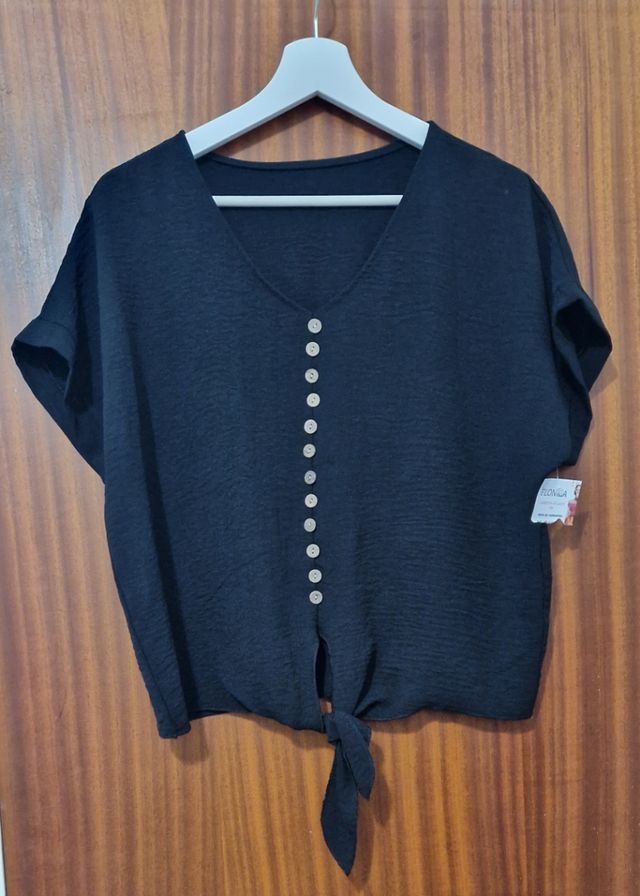 BLUSA NEGRA