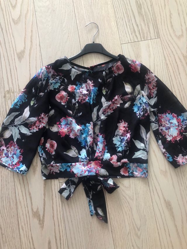 BLUSA fiorita 🌺