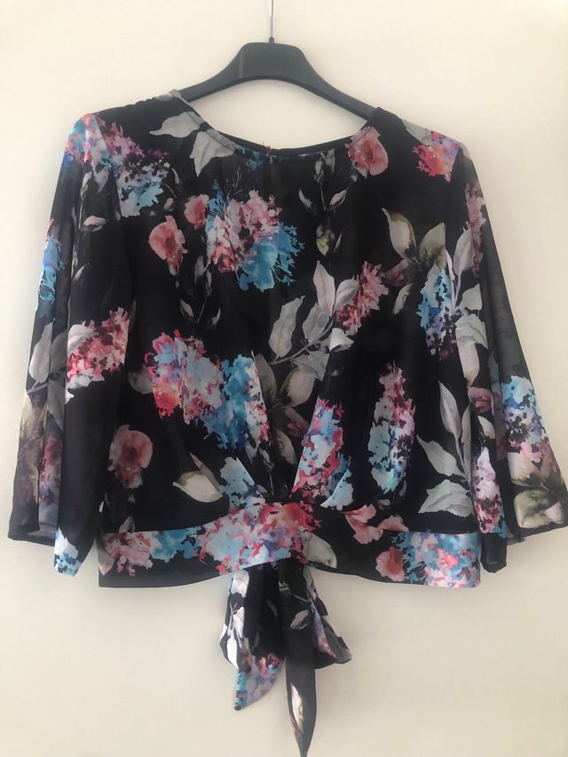 BLUSA fiorita 🌺