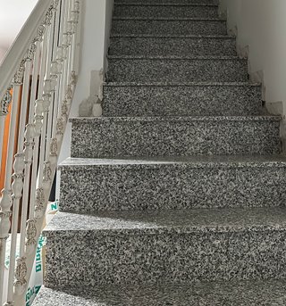 Escaleras de granito