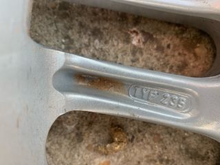 LLANTA DE ALUMINIO MOMO 15” NUEVA