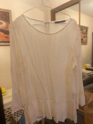 Blusa con mangas color blanco roto de Yera XL