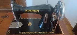 Maquina de coser antigua