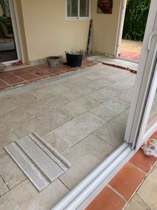 Albañil oficial de primera