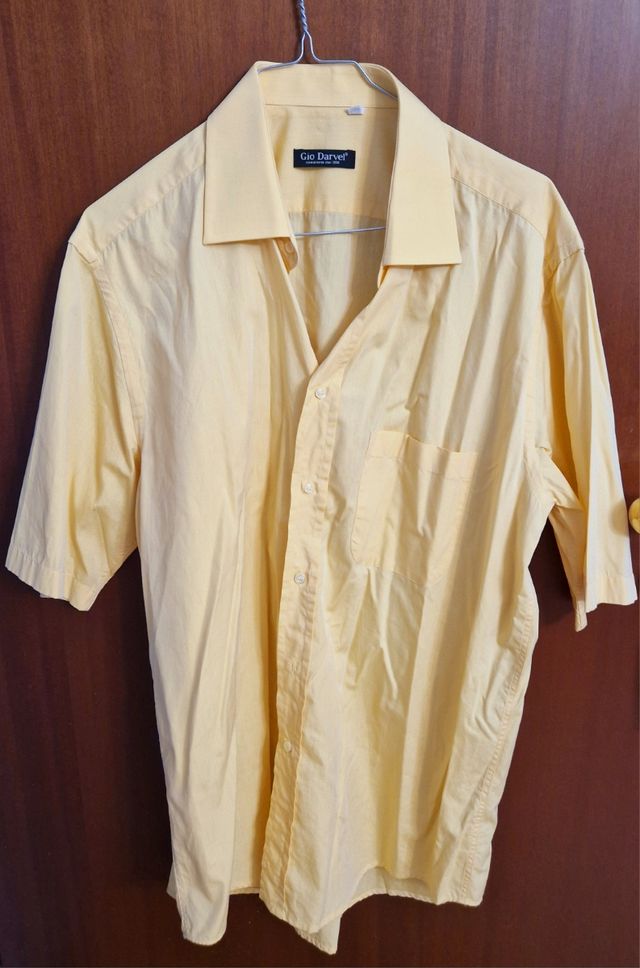 Camicia giallo pastello